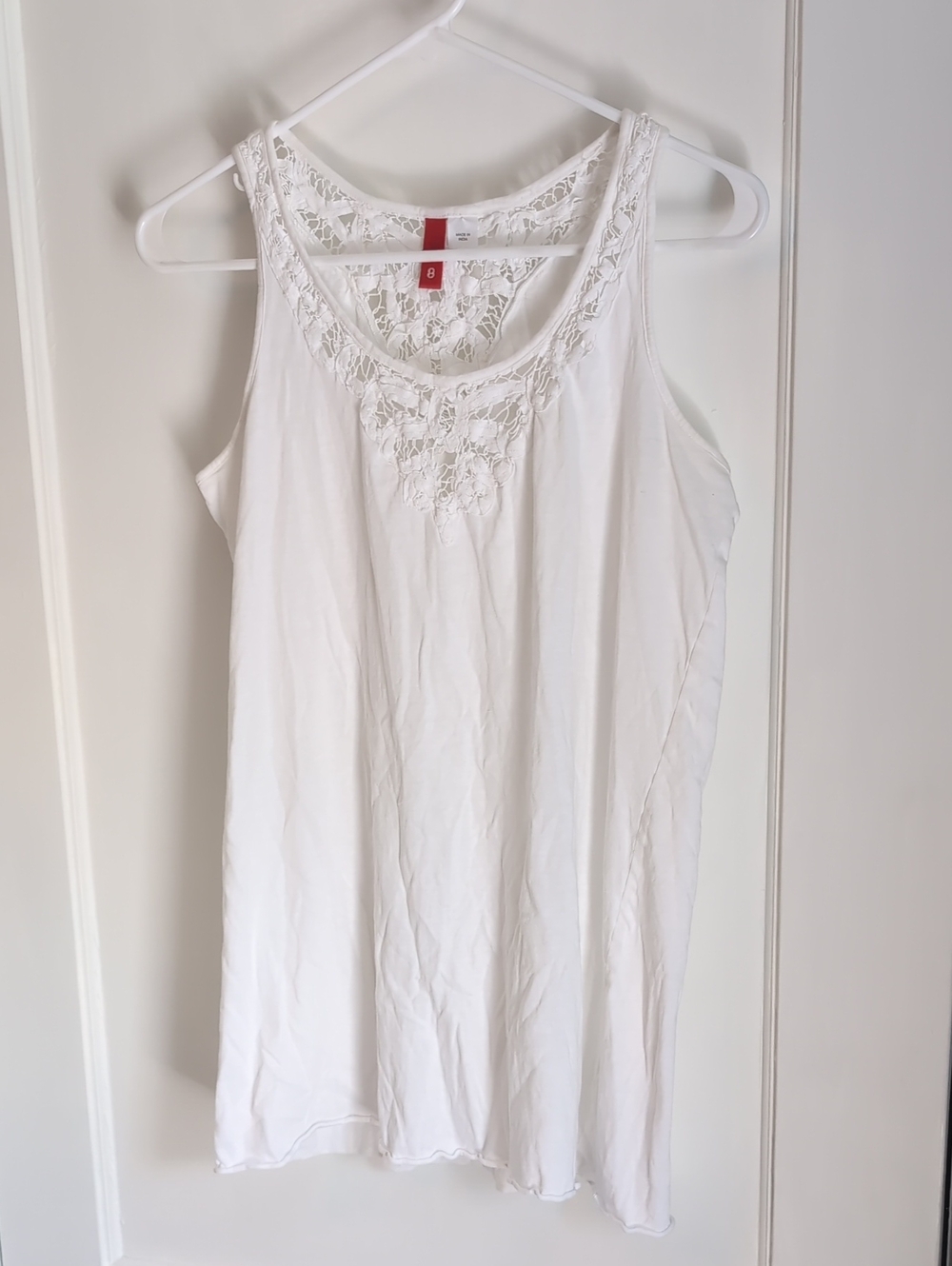 H&M White Lace-Detail Tank Top